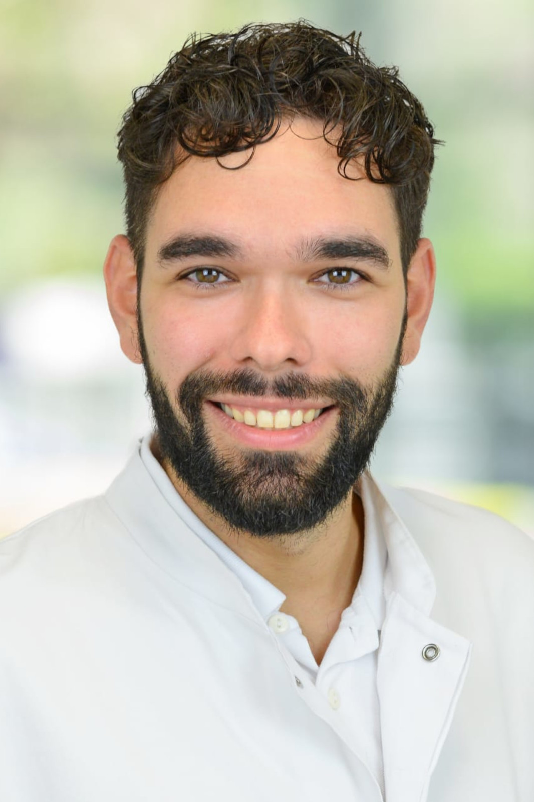 Dr. med. Dimitrios Golias